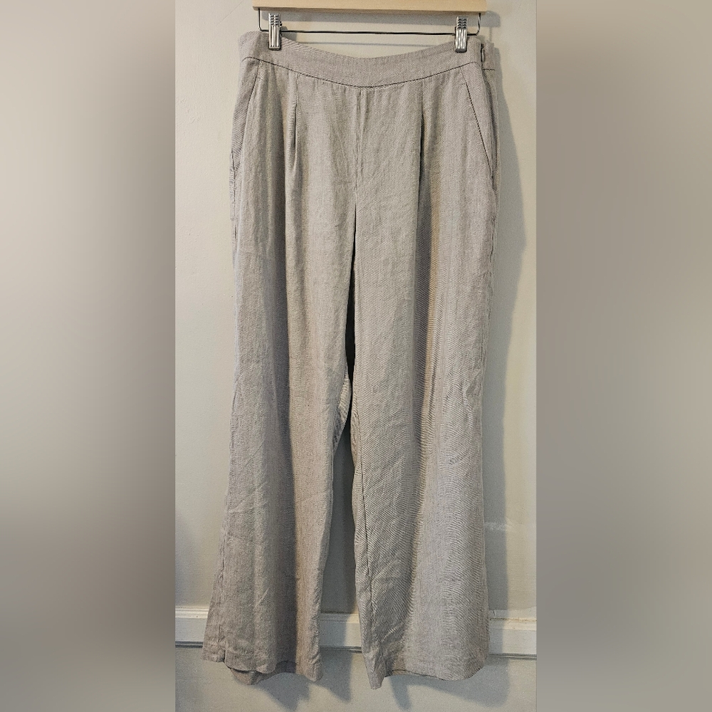 RW&CO. Wide-Leg Pants